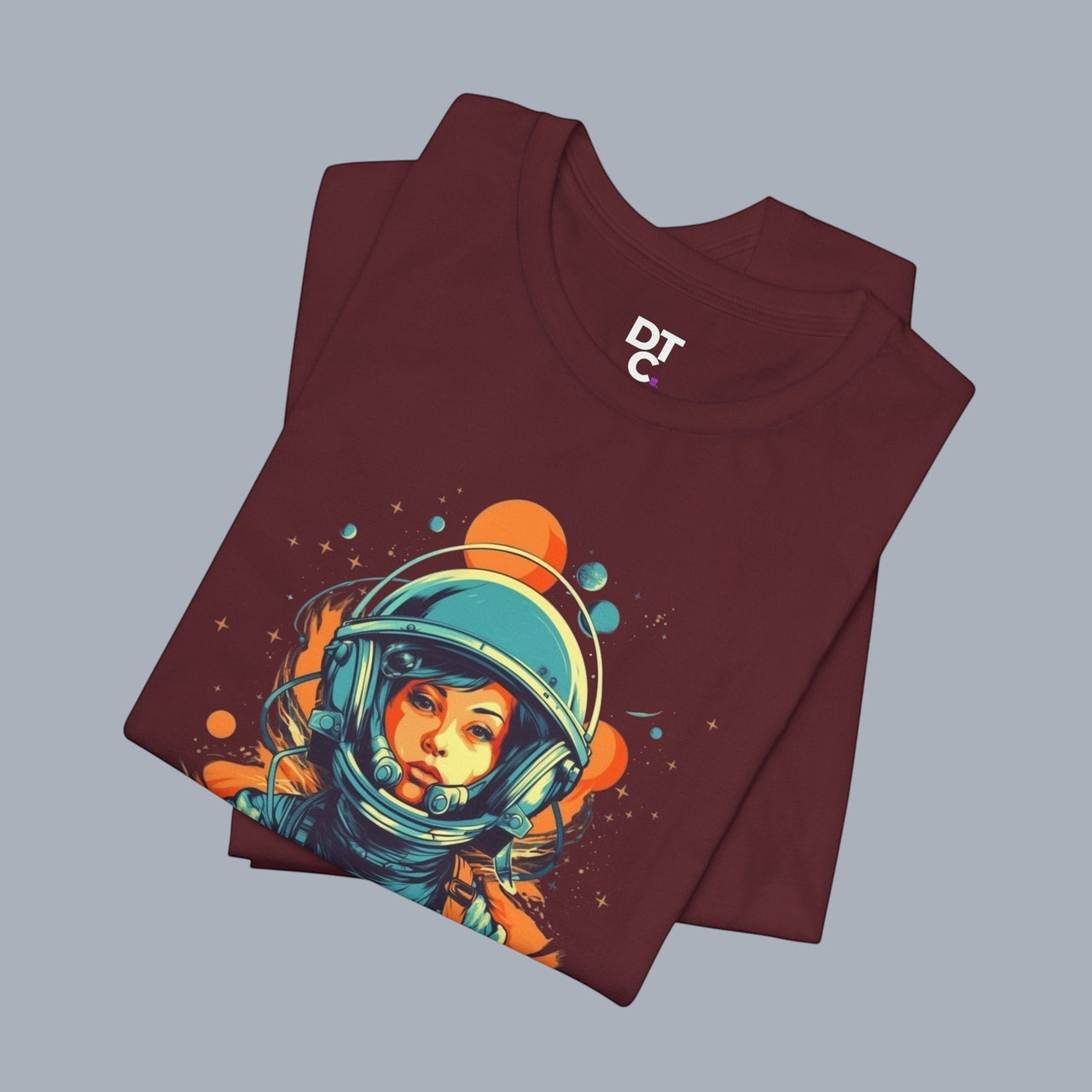 Astronaut Girl Graphic Tee – Retro Space Helmet Art T‑Shirt
