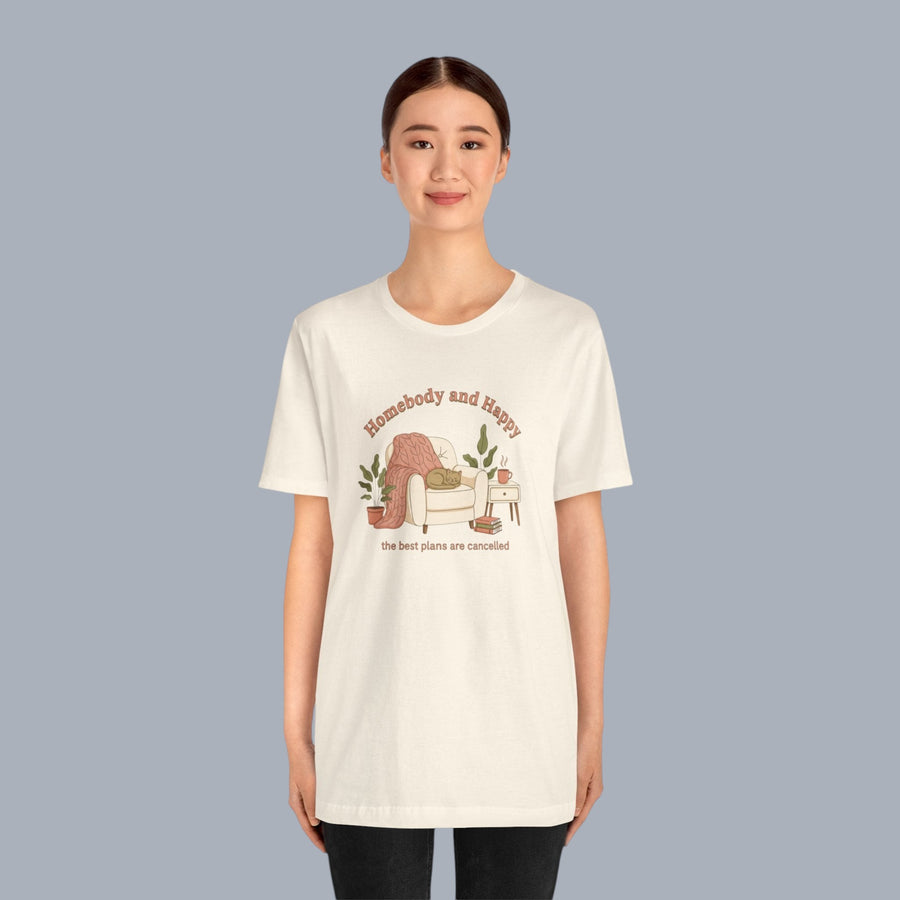 Homebody and Happy Tee | homebody, nesting hygge aesthetic