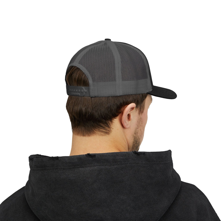 Deadweight Skull Trucker Cap — "Deadweight" Fitness Snapback for Gym & Weightlifting