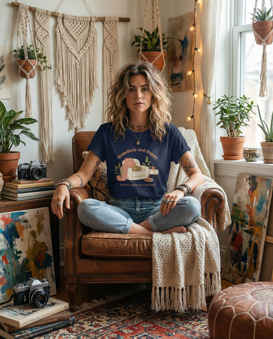 Homebody and Happy Tee | homebody, nesting hygge aesthetic