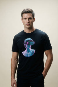 Retro Vaporwave Statue VR T‑Shirt — Neon Aesthetic Gaming Tee alternate view 2