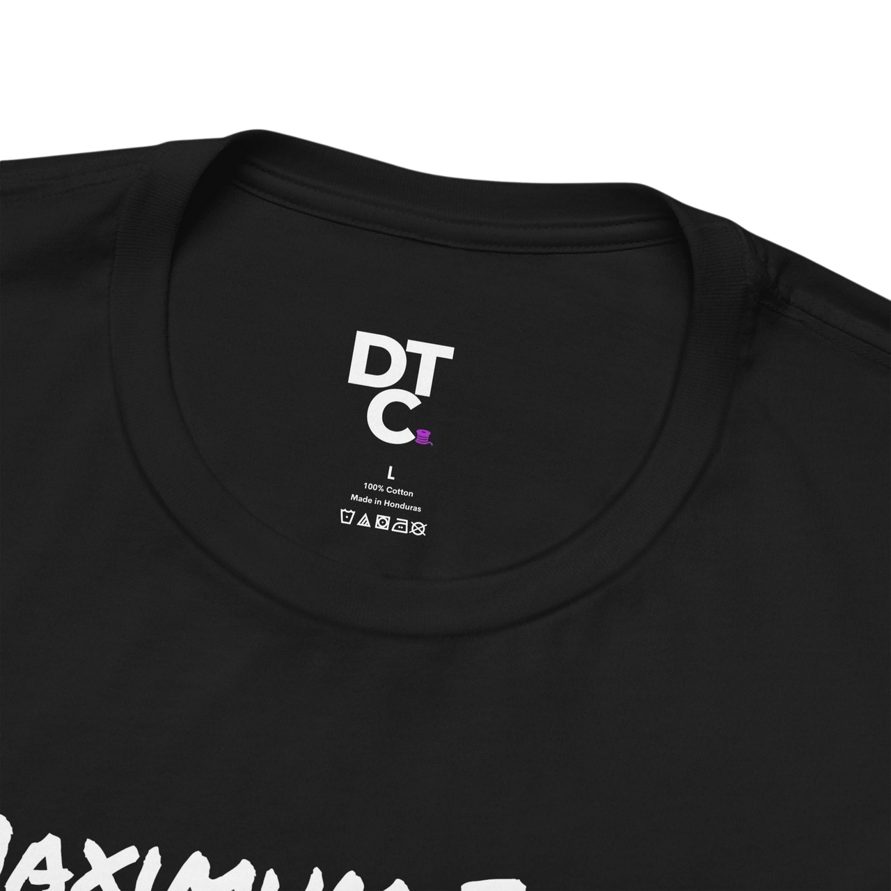 DailyThreadCo. black 100% cotton crew neck t-shirt with "MAXIMUM EFFORT" graphic and cartoon critter. Size L.