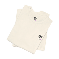 DailyThreadCo. cream cotton t-shirt with crew neck and small DTC logo on chest. Lightweight and breathable, ideal for fitness.