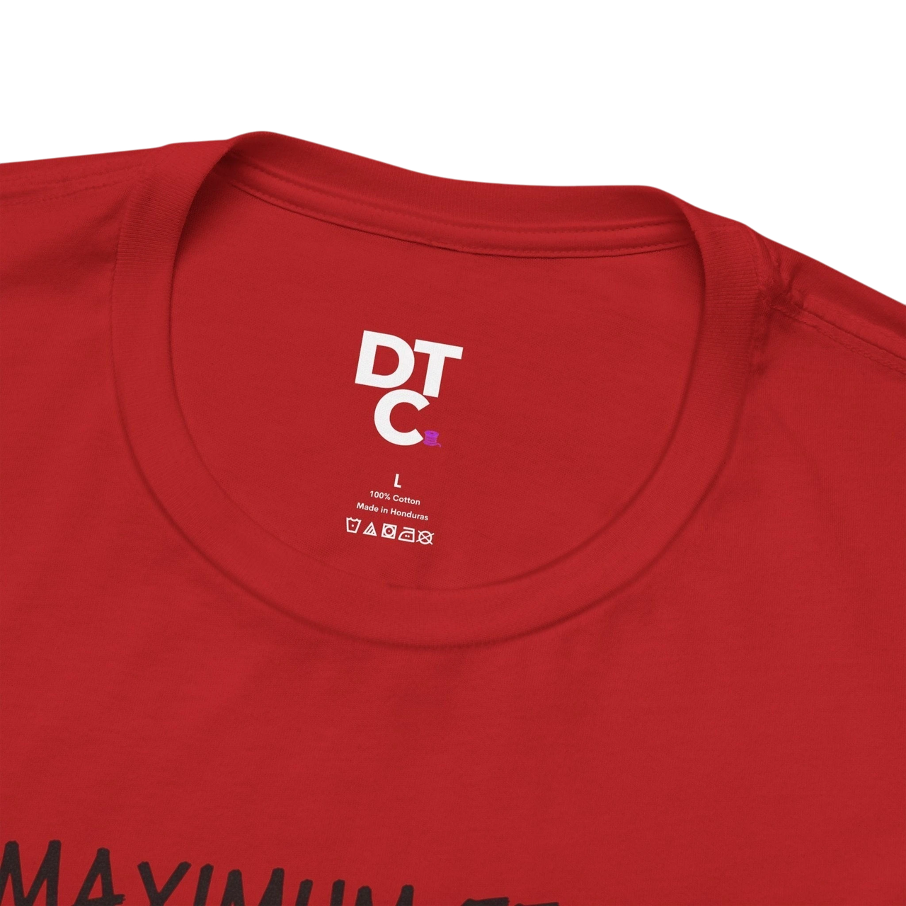 DailyThreadCo. red 100% cotton t-shirt with "Maximum Effort" graphic and crew neck.